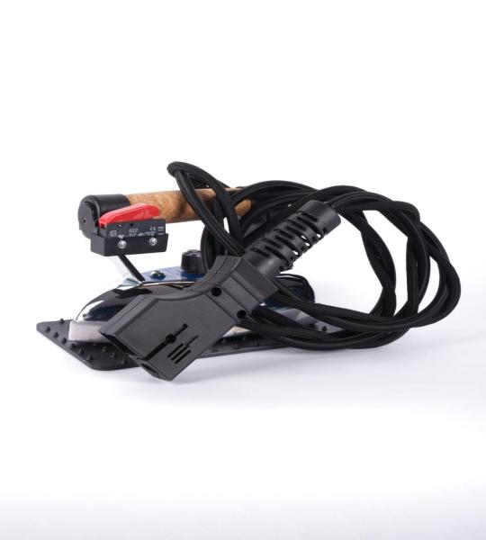 FER À REPASSER ÉLECTRIQUE